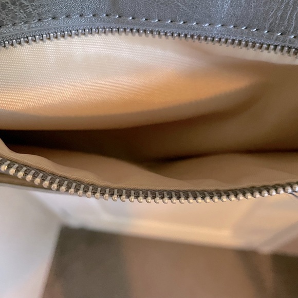 New grey insulated tote - Picture 9 of 10